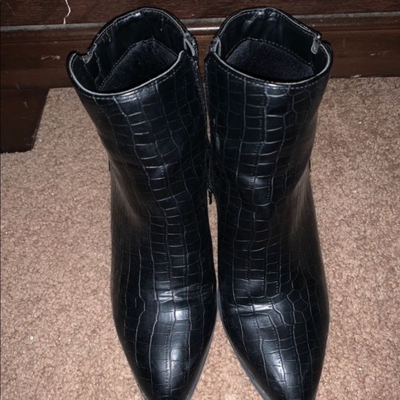 Ankle boots - Picture 3 of 3